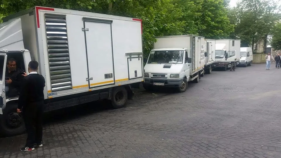Sevke hazır mobil jeneratör araçları